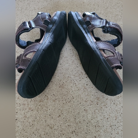 Mens Dockers Sandals - Picture 3 of 8